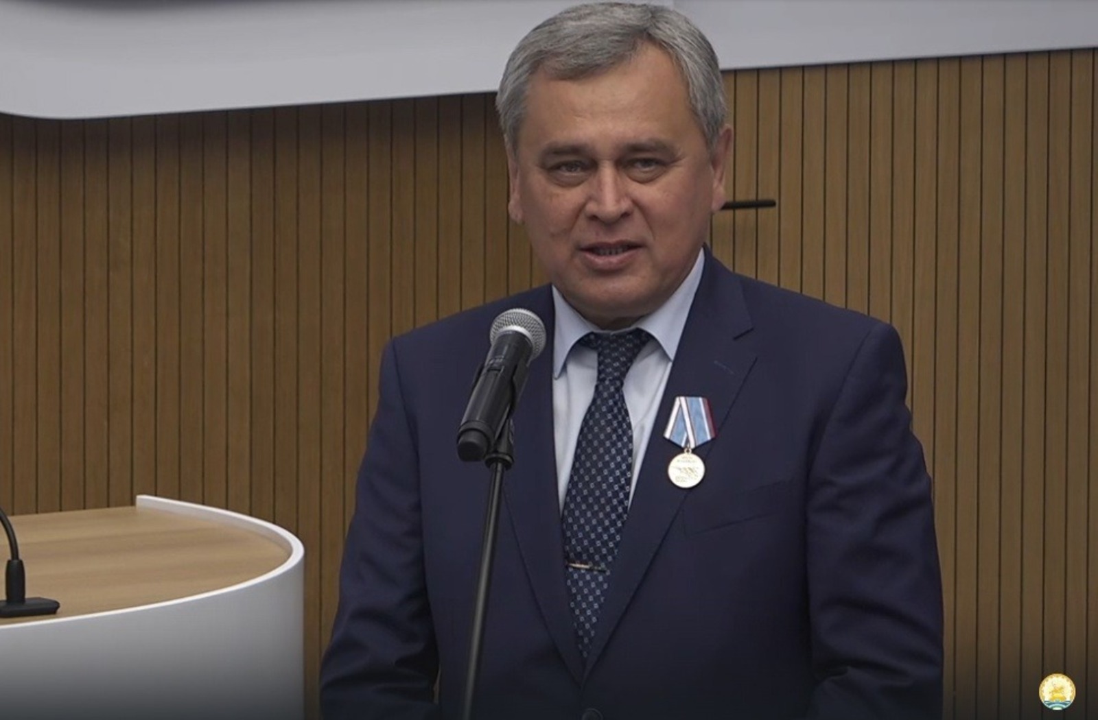 скриншот видео.