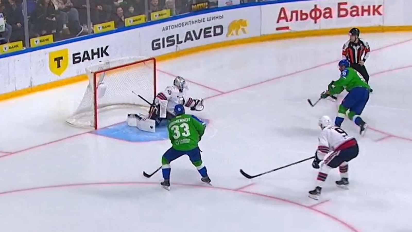 скриншот видео матча. скриншот видео матча.