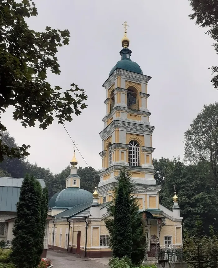 Владимира Шакиева.  Князь-Владимирский храм, Владимир.