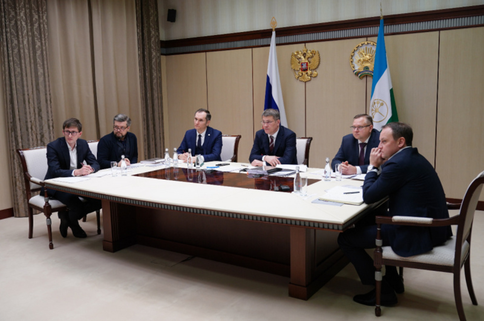 Фото с личной страницы Радия Хабирова в соцсетях.