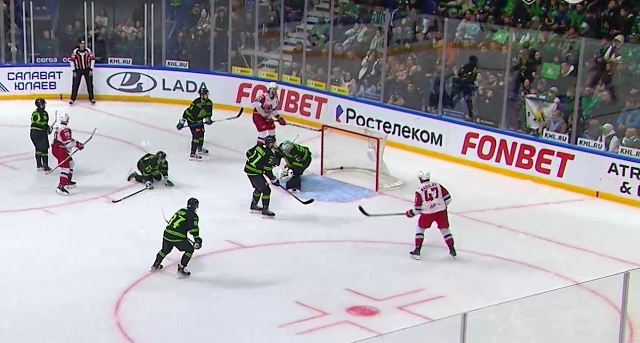 скриншот видео матча. скриншот видео матча.