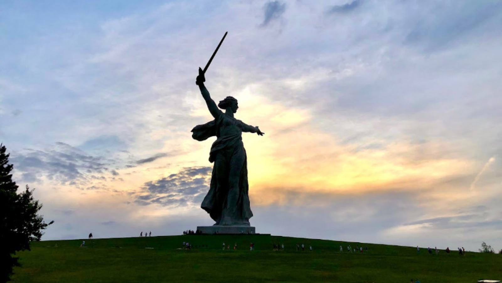 Елены Колоколовой.