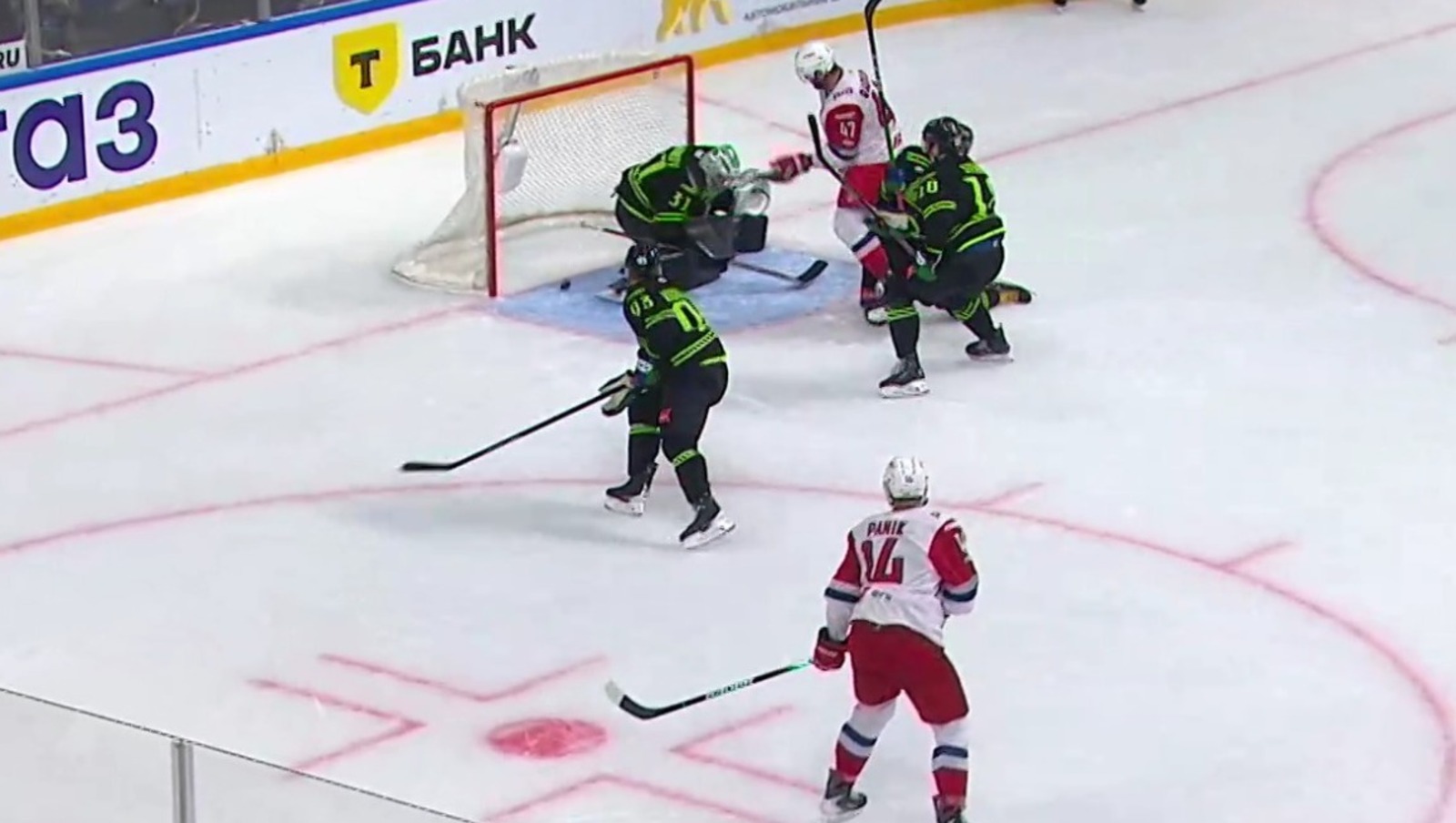 скриншот видео матча. скриншот видео матча.