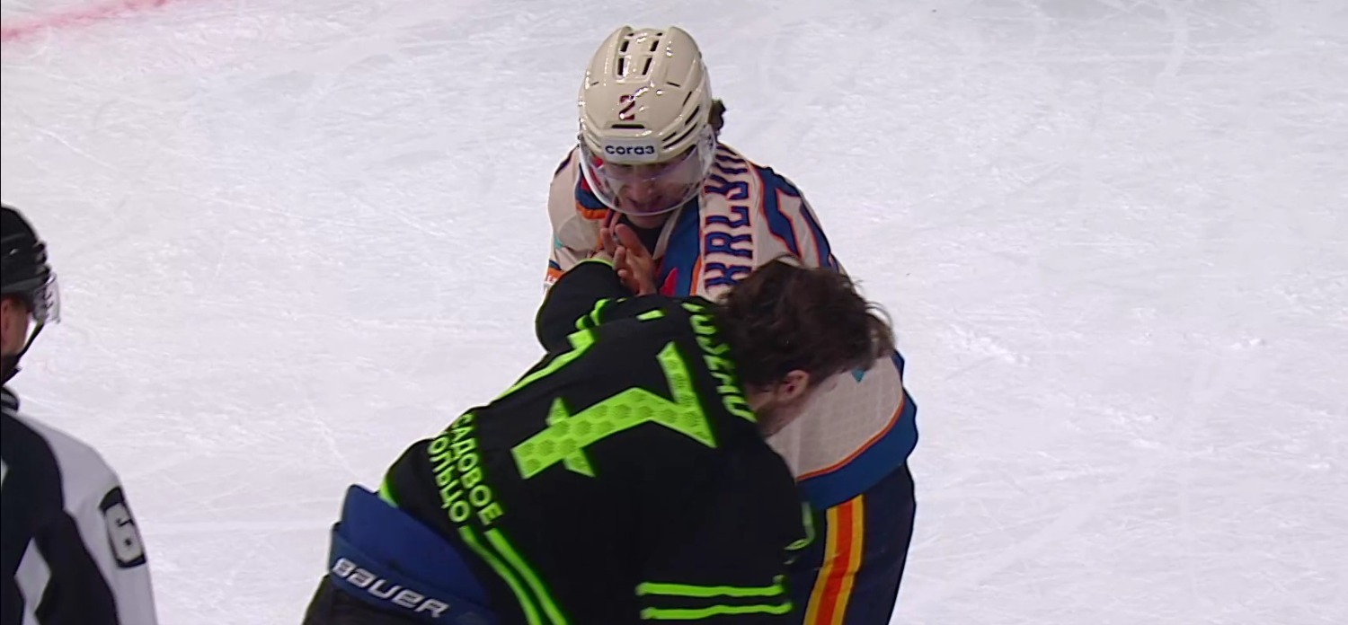 скриншот видео матча. скриншот видео матча.