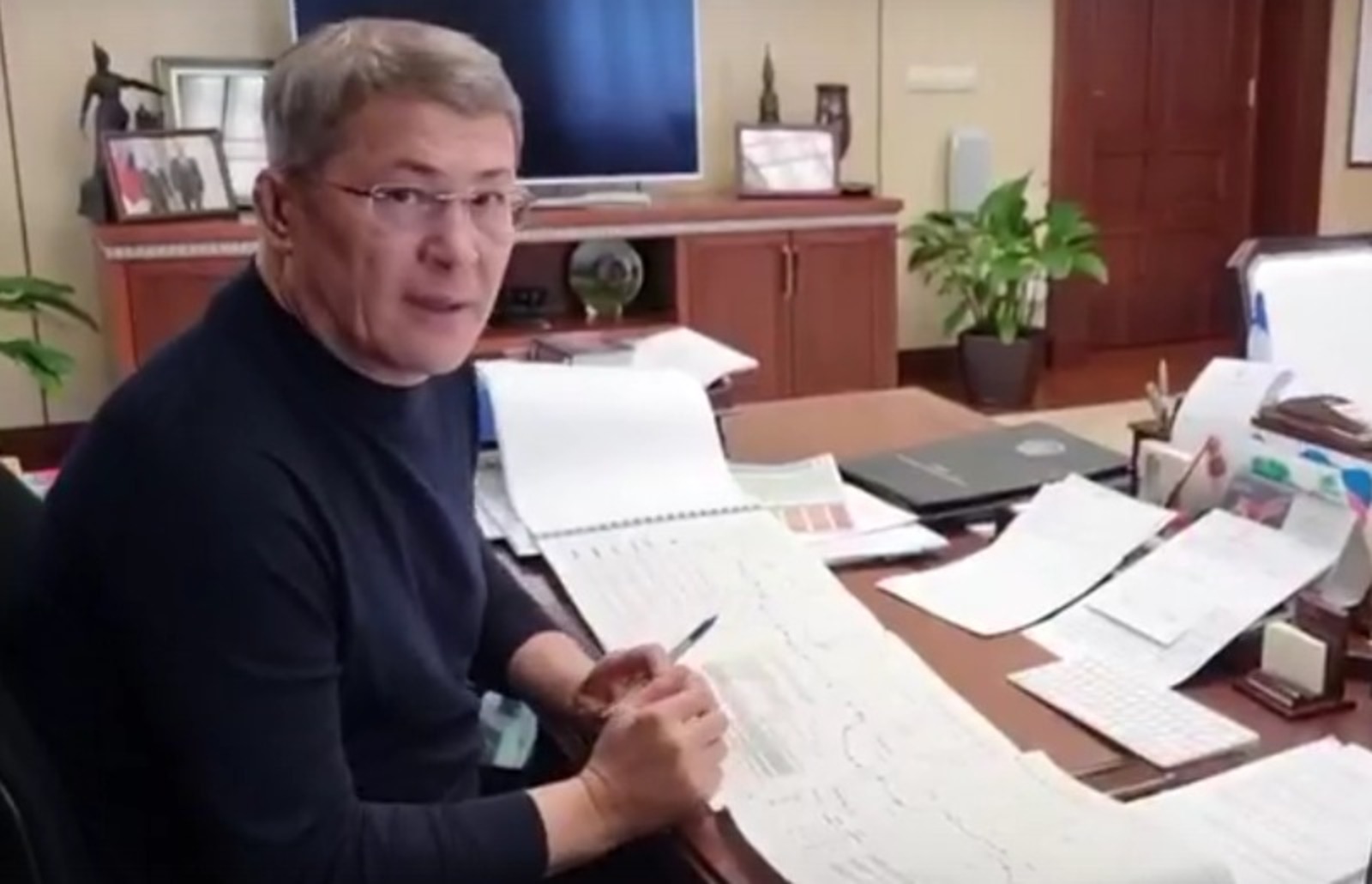 Vk, личная страница Радия Хабирова, скрин видео.