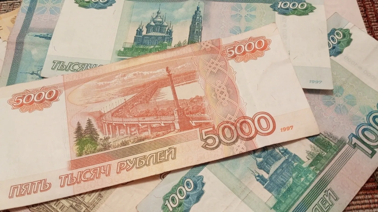 Евгении Сюткиной. «Общественная электронная газета».