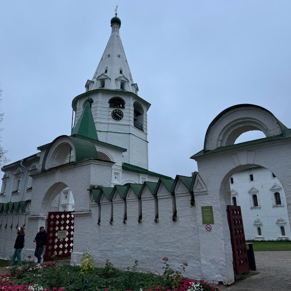 Елены Колоколовой. "Общественная электронная газета".