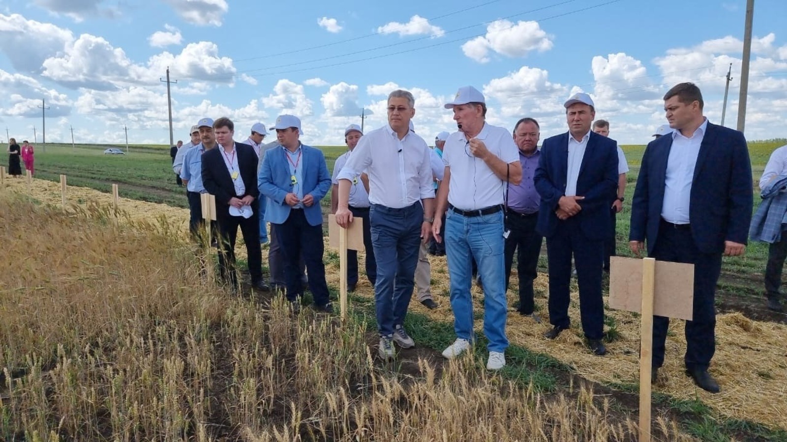 c личной страницы Радия Хабирова в соцсетях.