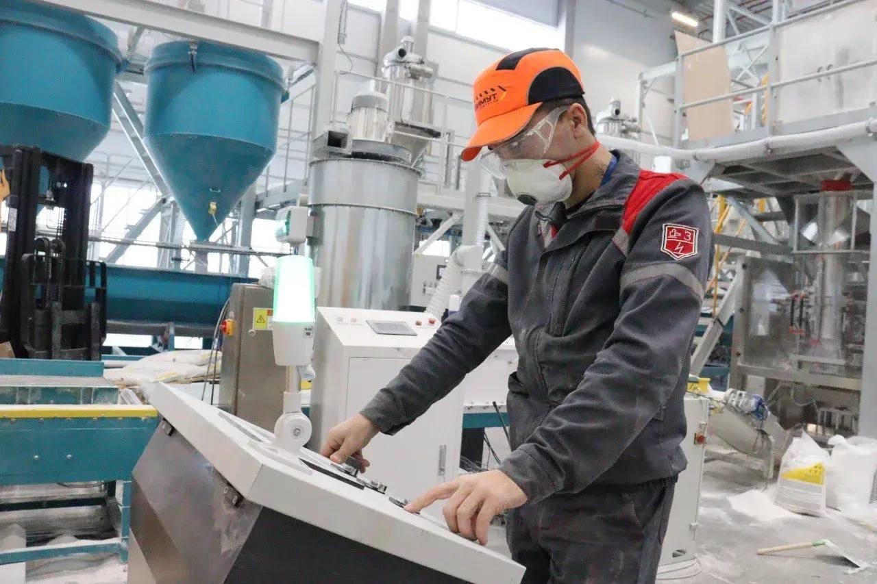 c личной страницы Радия Хабирова в соцсетях. c личной страницы Радия Хабирова в соцсетях.