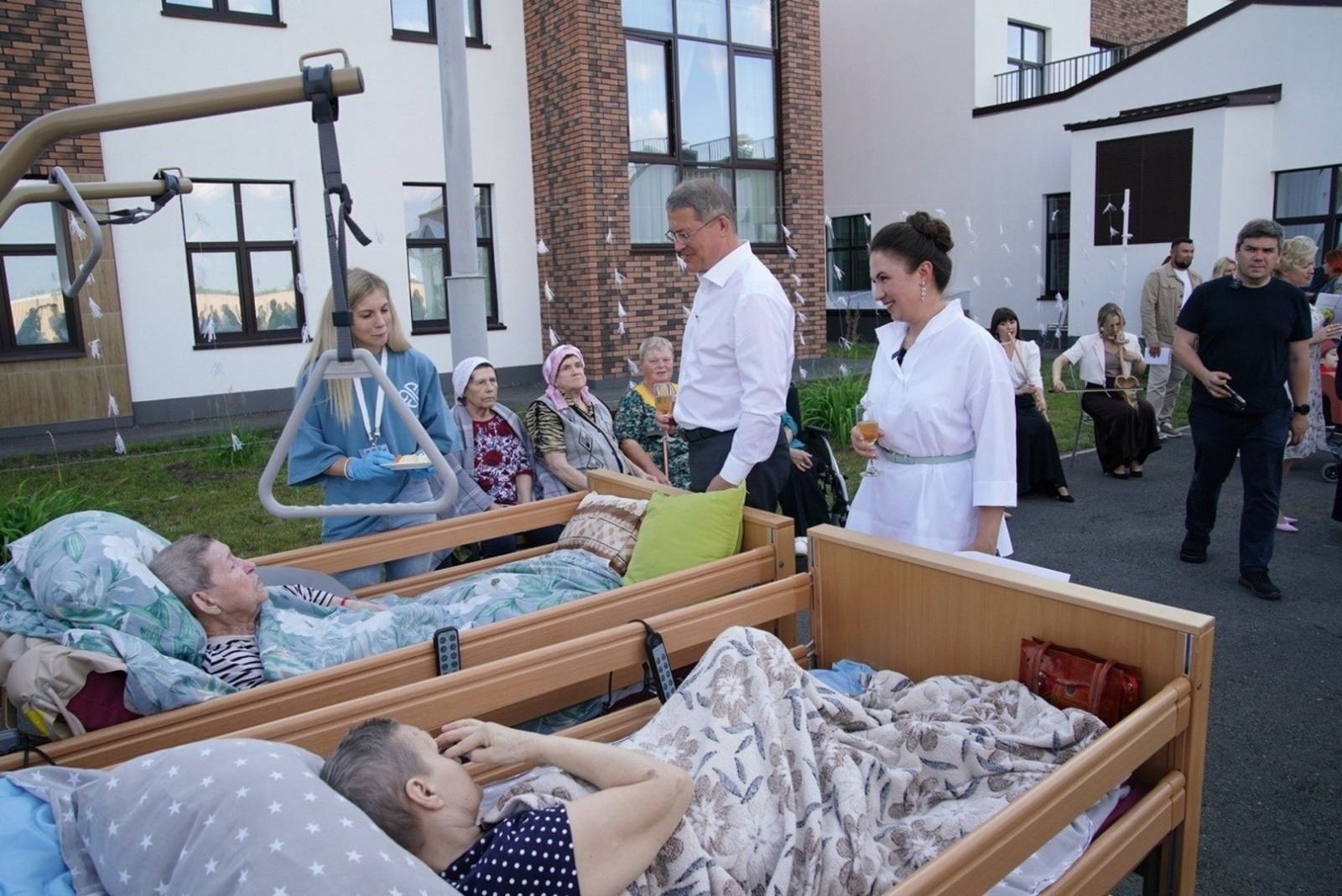 c личной страницы Радия Хабирова в соцсети.