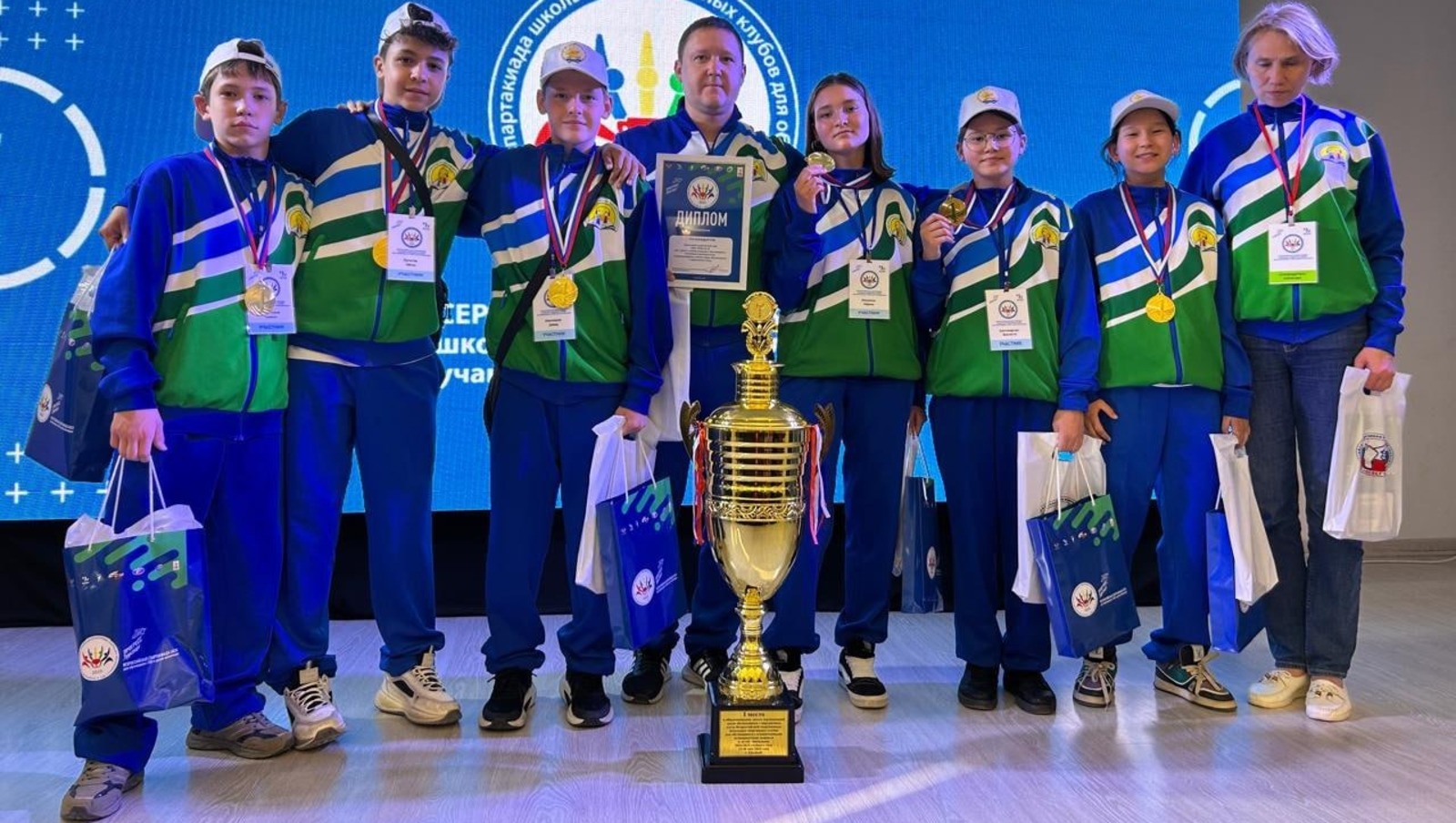 со страницы Радия Хабирова в соцсетях.