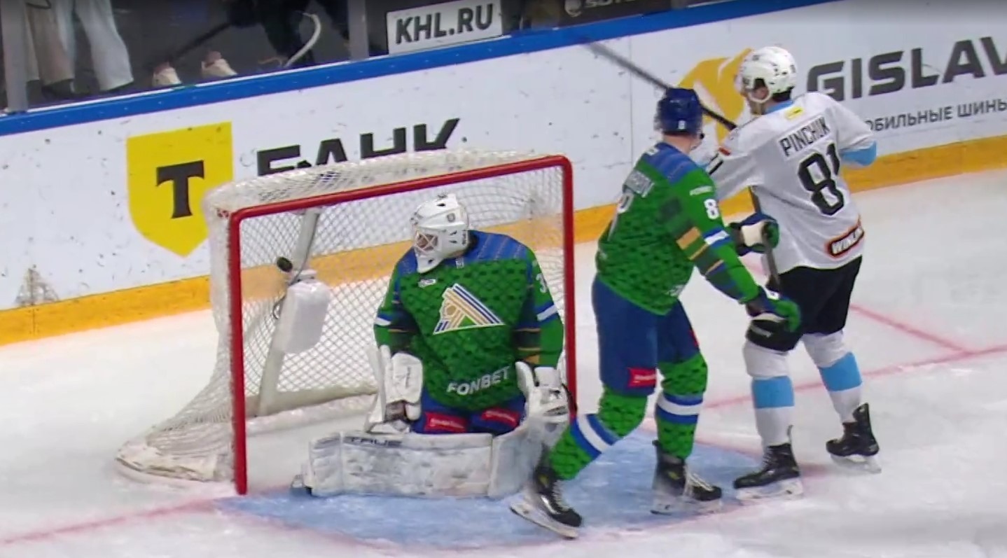 скриншот видео матча. скриншот видео матча.