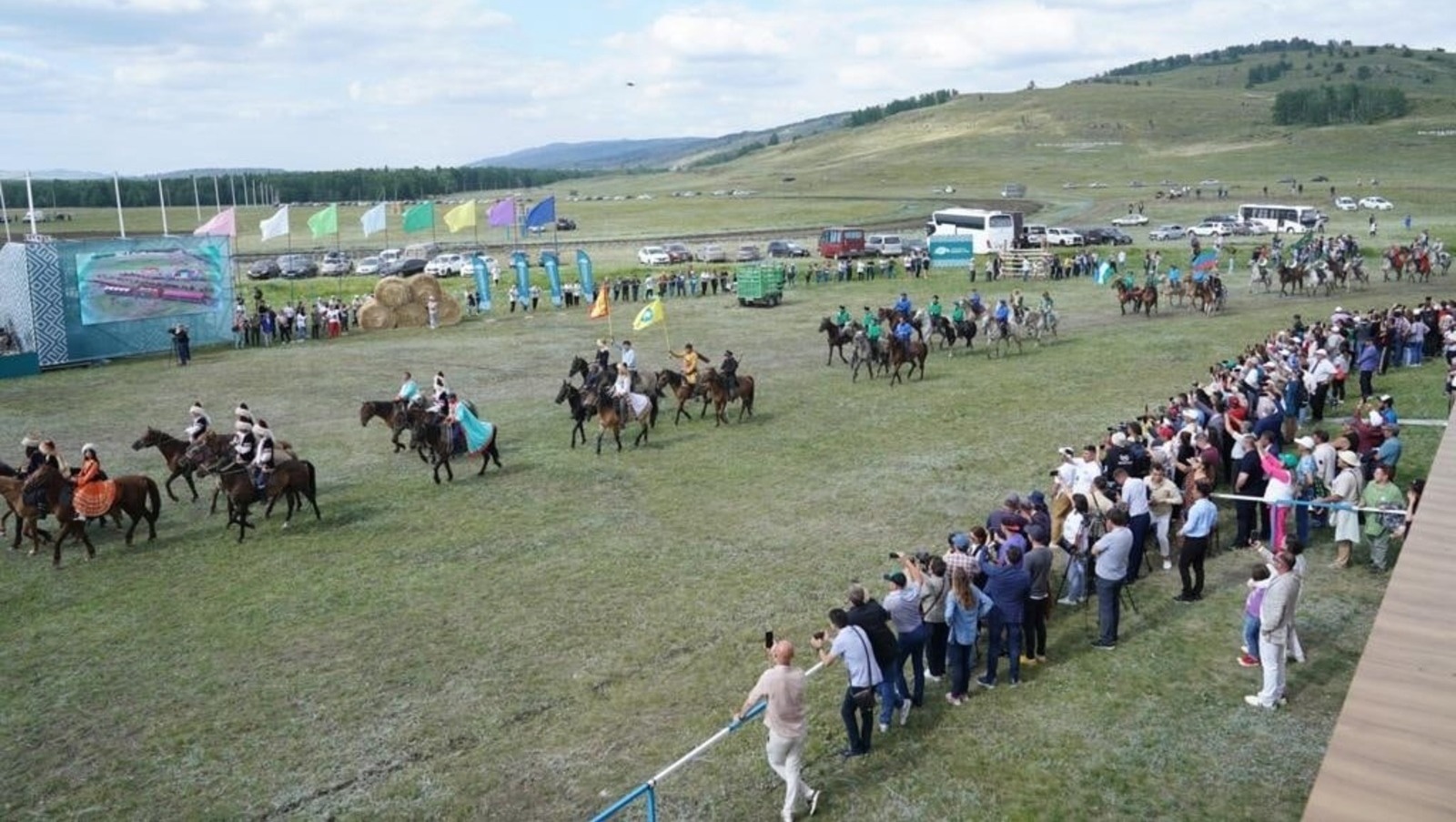 c личной страницы Радия Хабирова в соцсети.