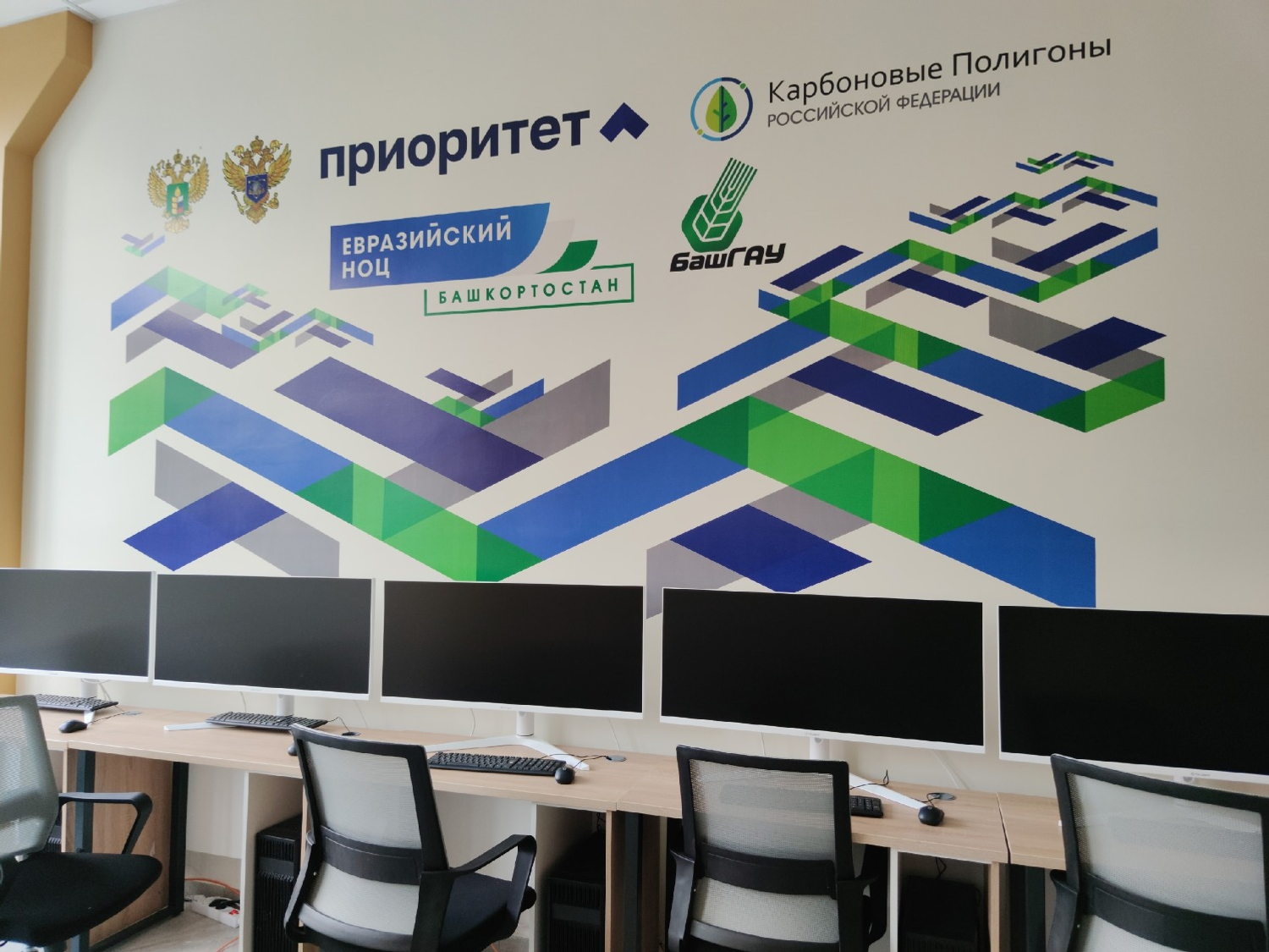 Дарьи Святохиной. «Общественная электронная газета».