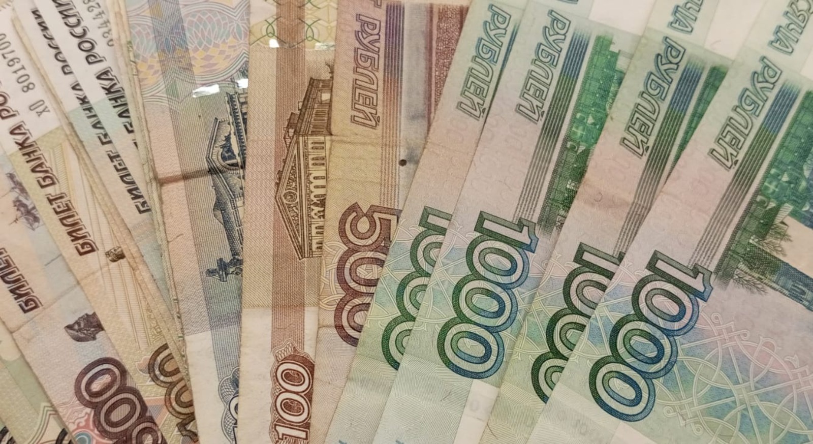 Евгении Сюткиной.