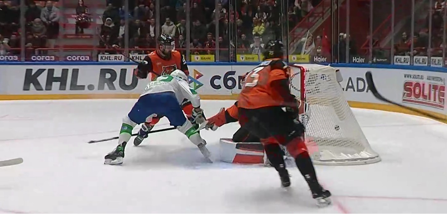 скриншот видео матча. скриншот видео матча.