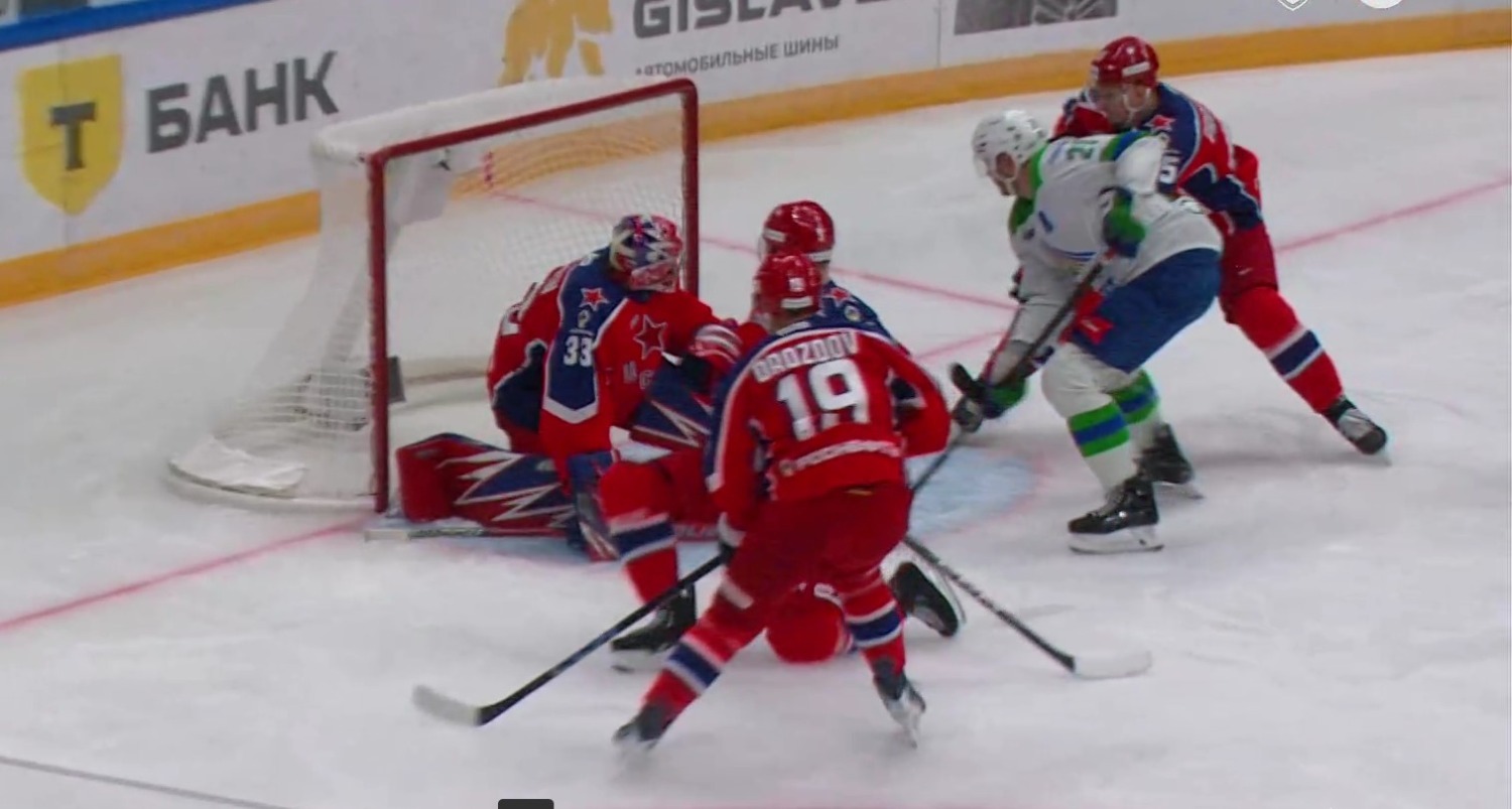 скриншот видео матча. скриншот видео матча.