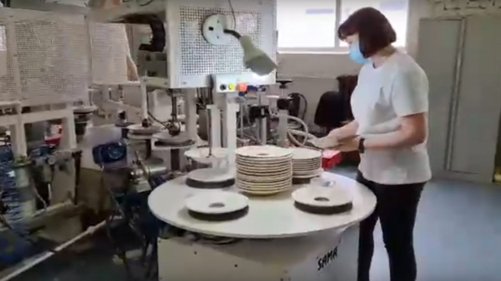 Скриншот видео со страницы Радия Хабирова в соцсетях.