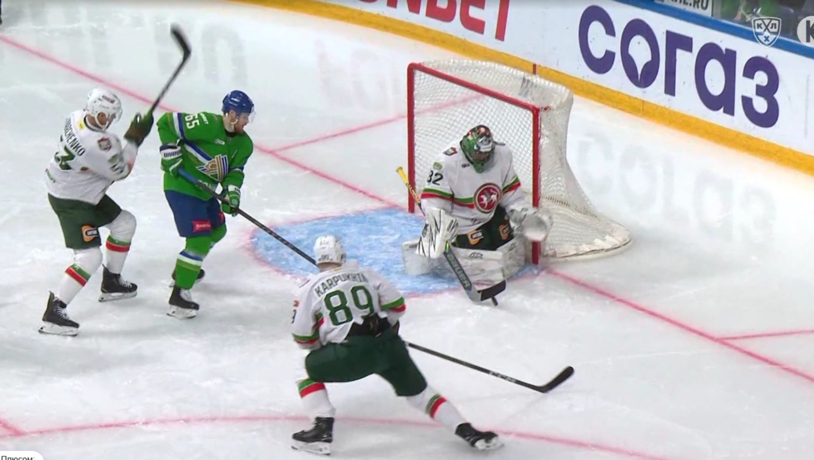 скриншот видео матча. скриншот видео матча.