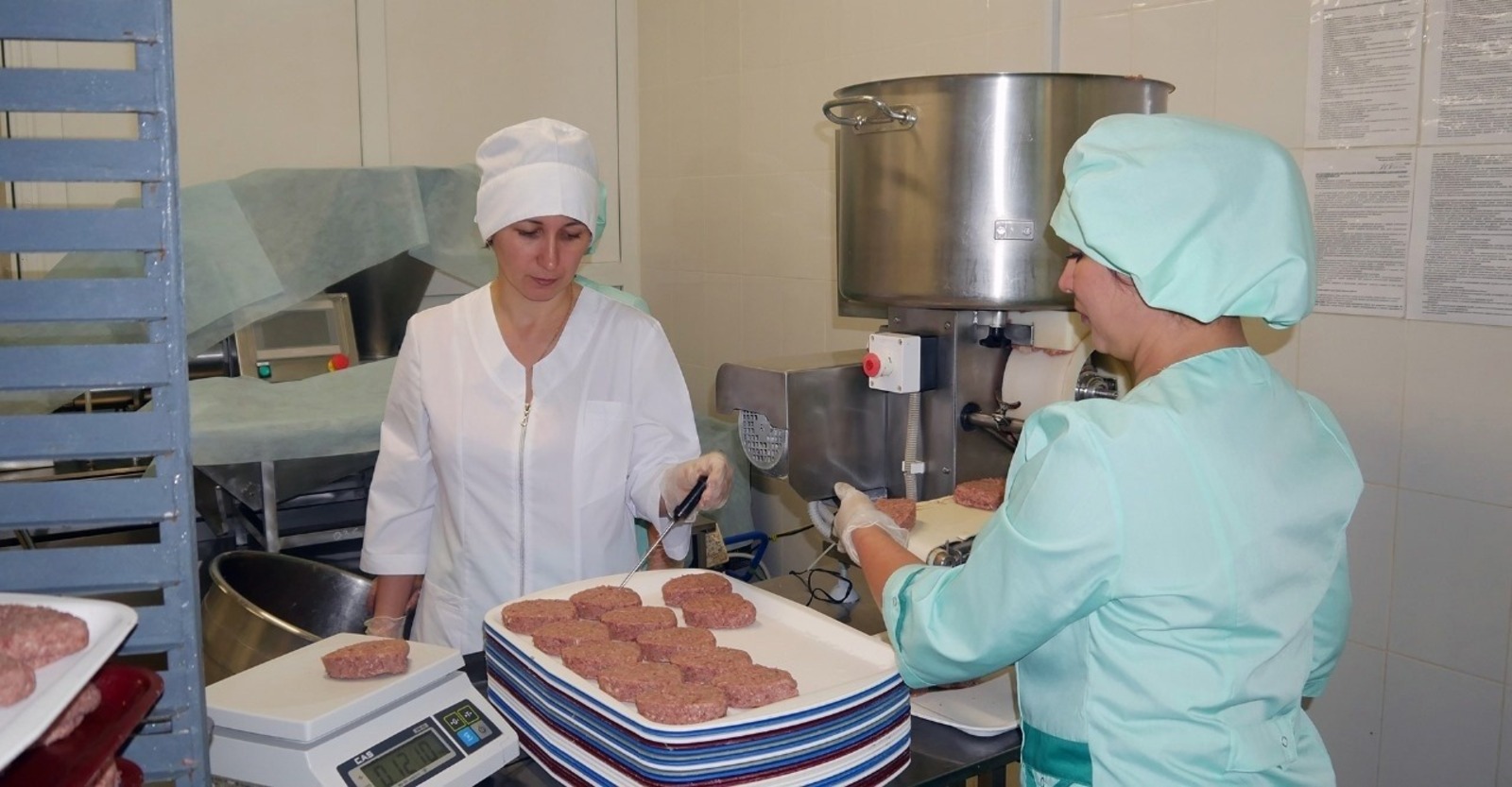 c личной страницы Радия Хабирова в соцсетях.