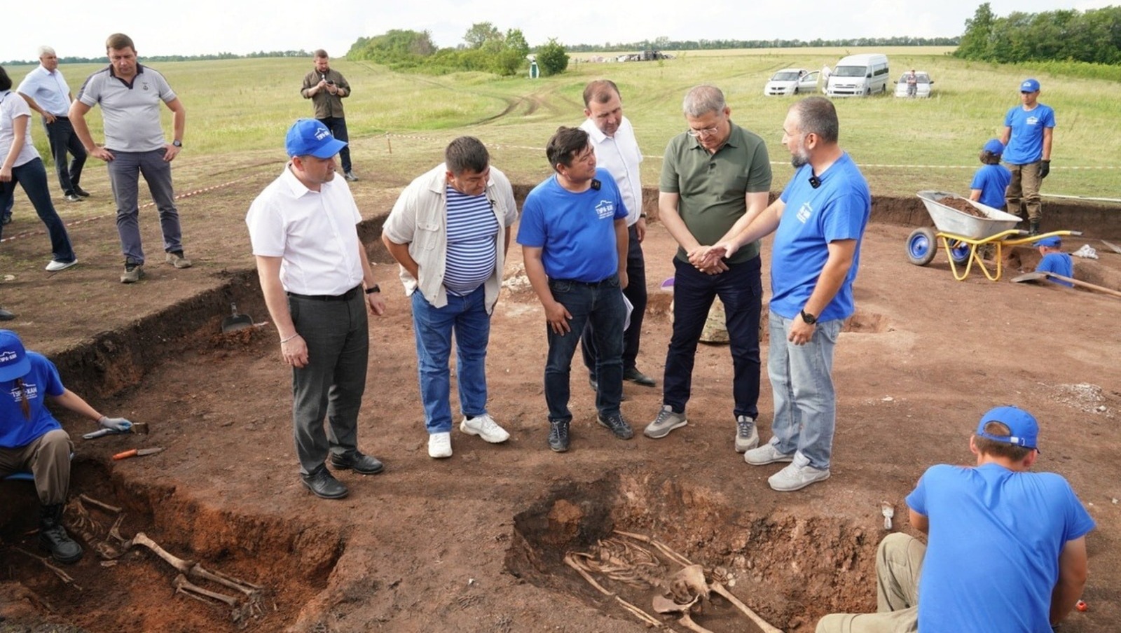 со страницы Радия Хабирова в соцсетях.