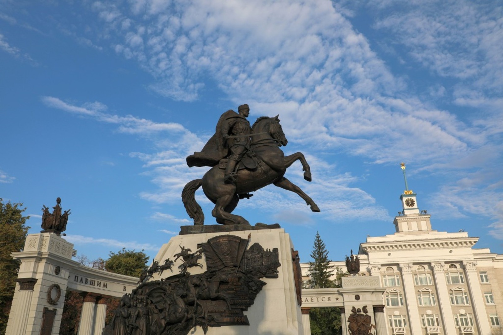 c сайта https://glavarb.ru.