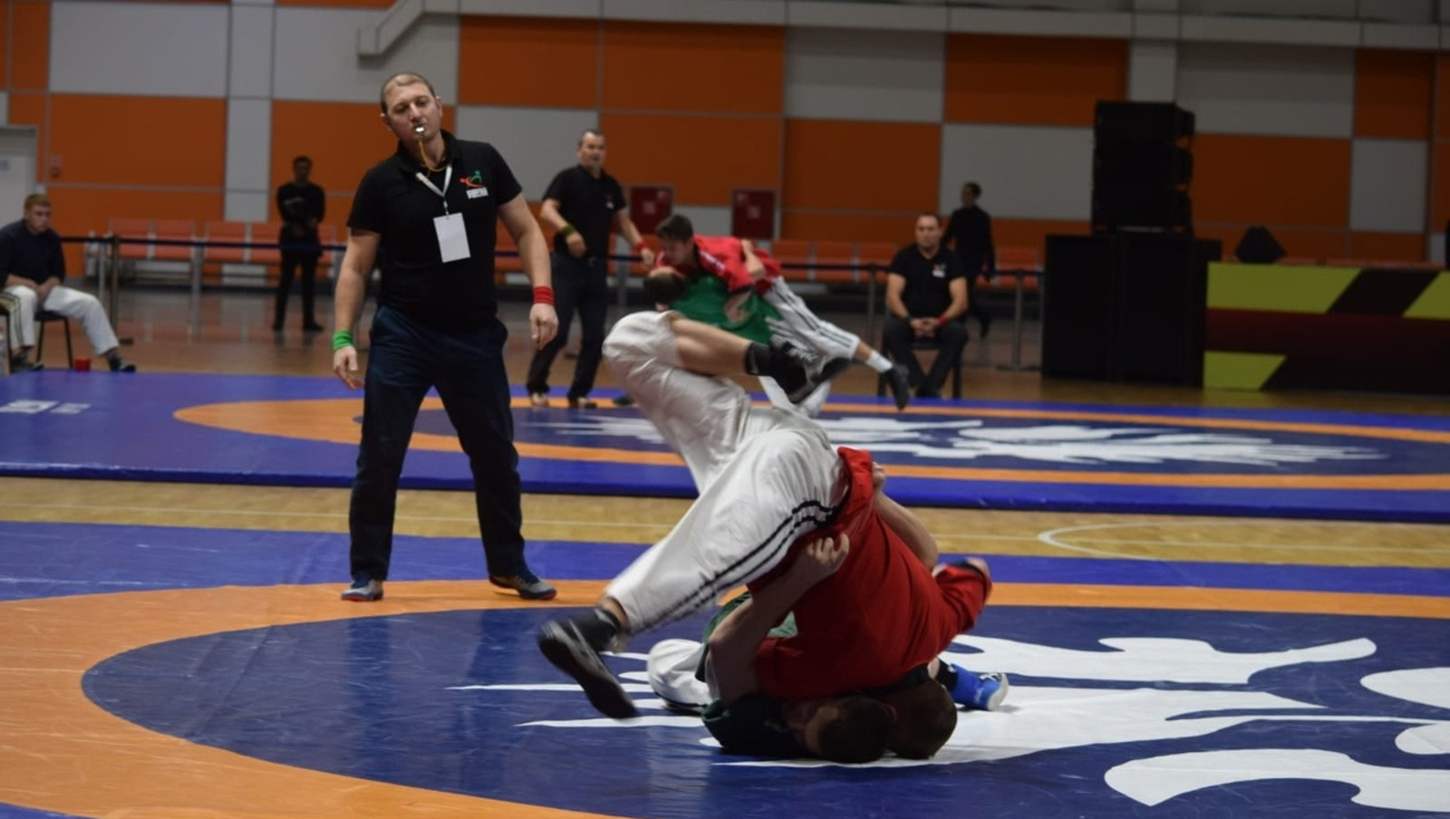 со страницы Радия Хабирова в соцсетях.