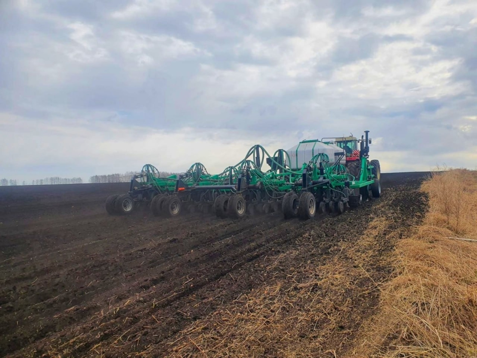 c личной страницы Радия Хабирова в соцсетях.