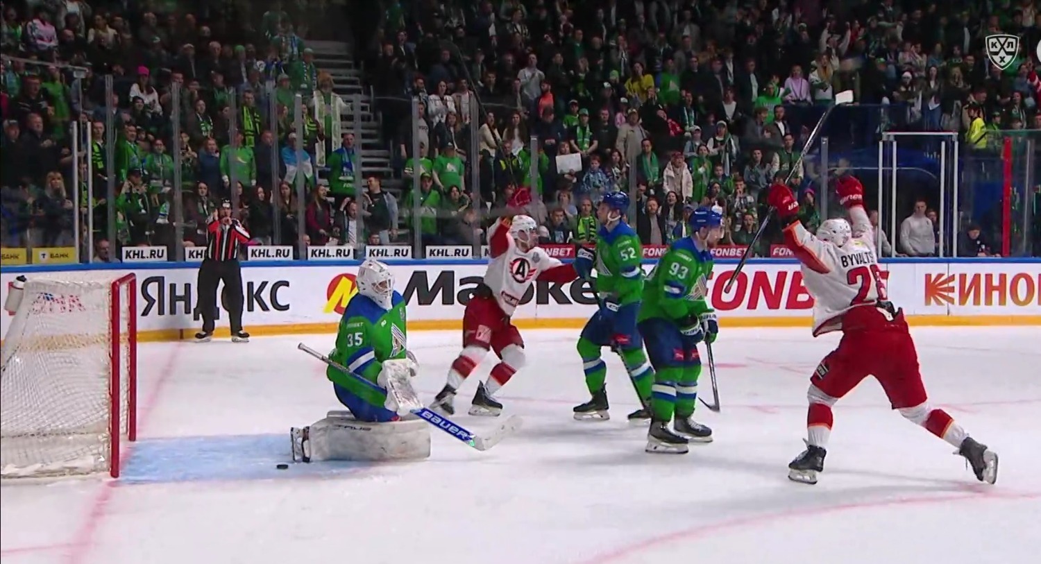 скриншот видео матча. скриншот видео матча.