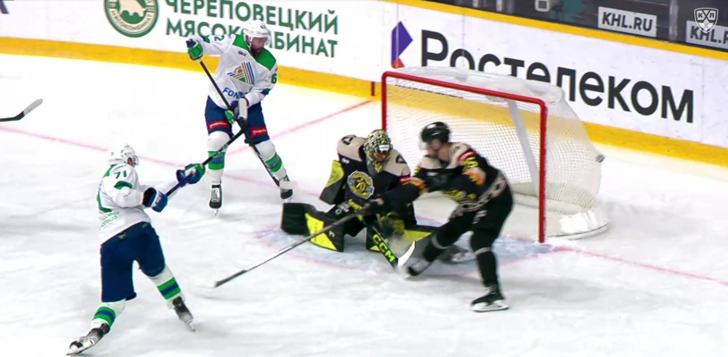 скриншот видео матча. скриншот видео матча.