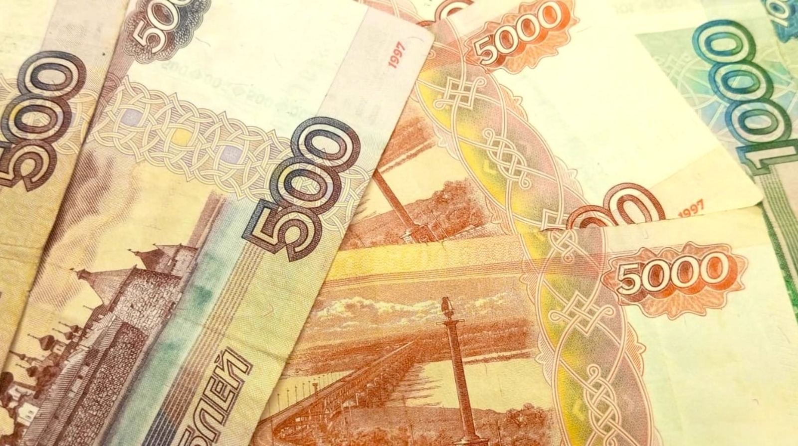 Евгении Сюткиной.