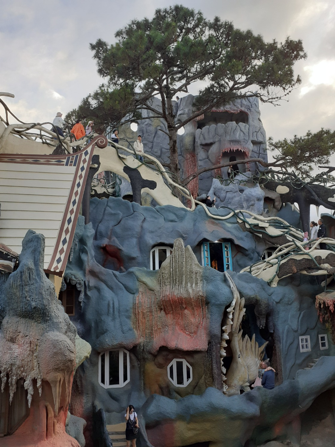 Владимира Шакиева. «Общественная электронная газета».