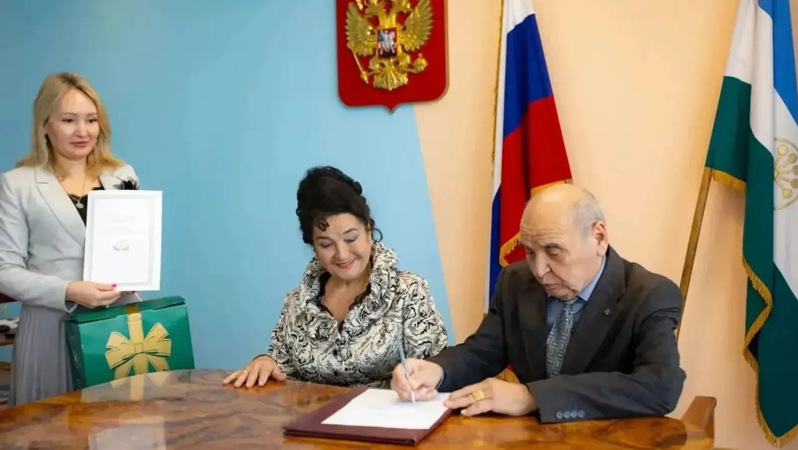 со страницы Радия Хабирова в соцсетях. Соцсети Радия Хабирова.