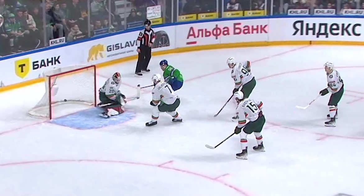 скриншот видео матча. скриншот видео матча.