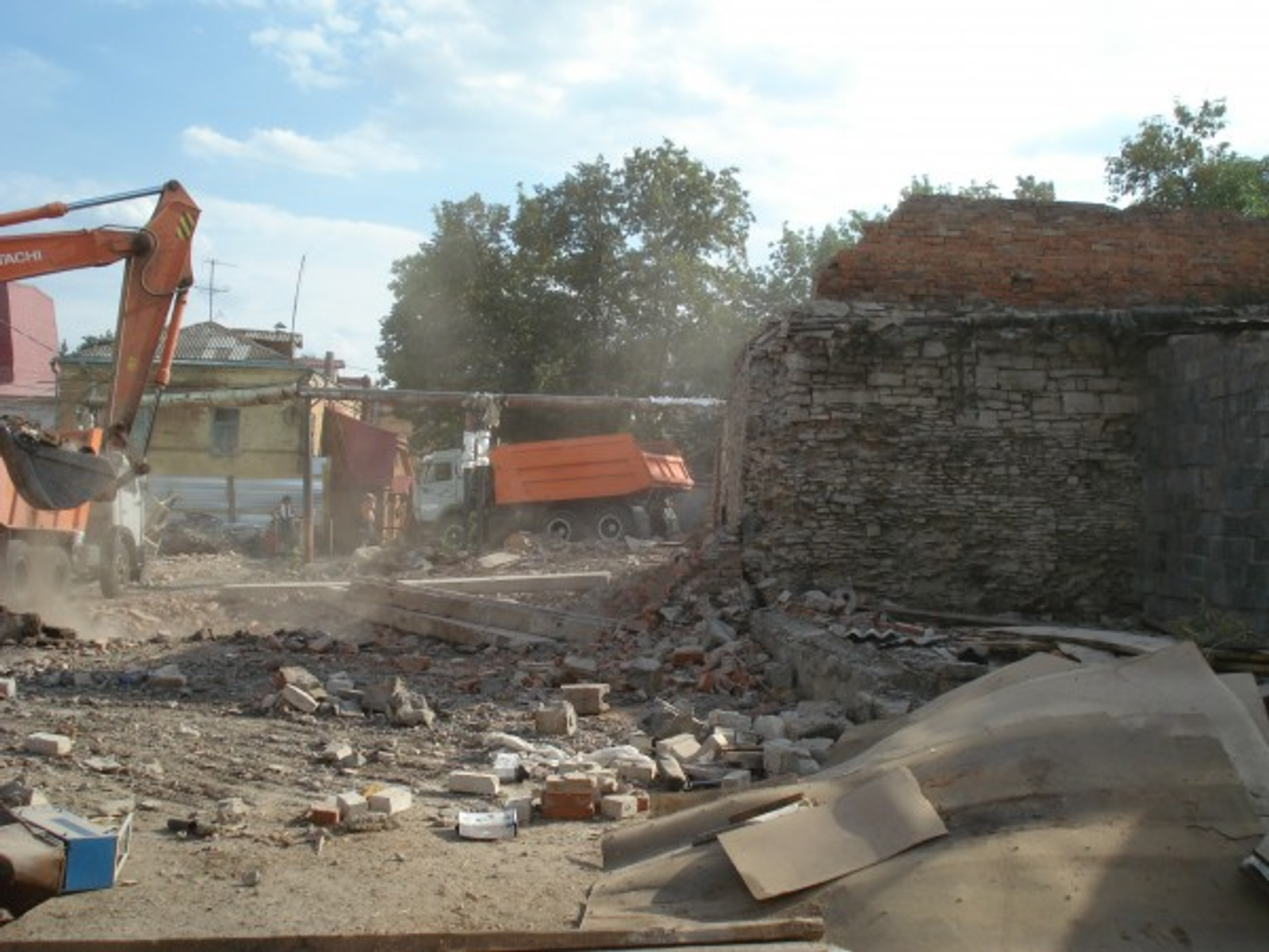 Фото с сайта www.trishurupa.ru и Олега Яровикова.