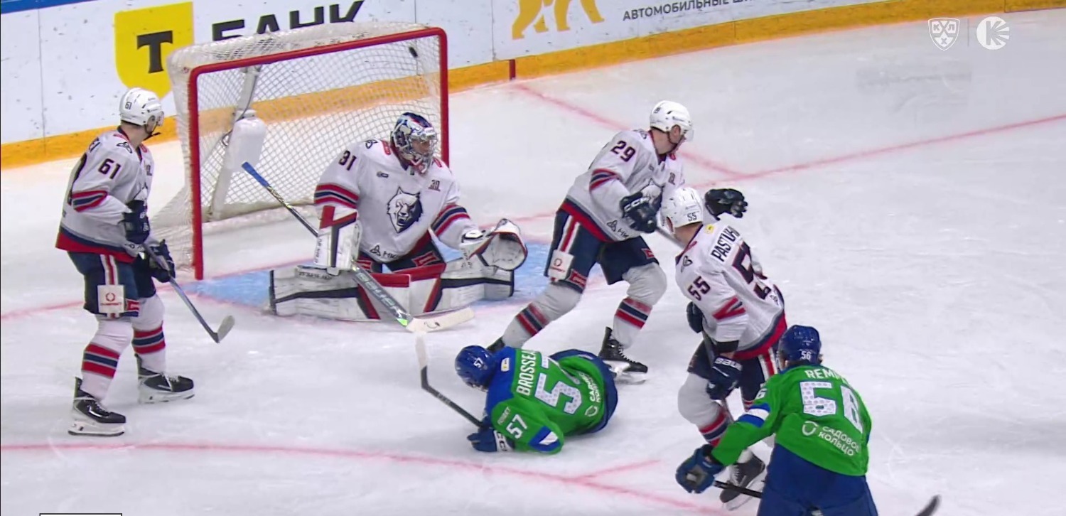 скриншот видео матча. скриншот видео матча.