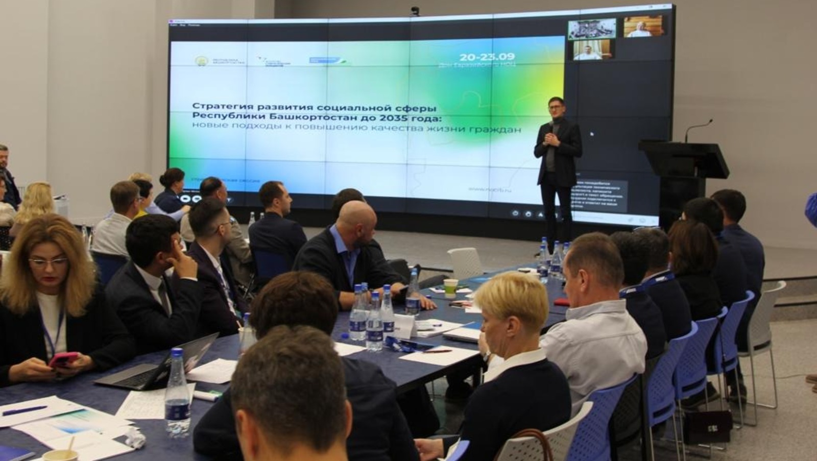 Елены Колоколовой.