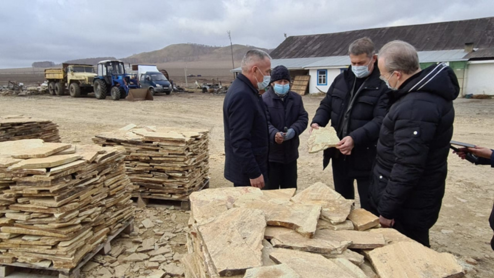 Фото со страницы Радия Хаирова в соцсети.