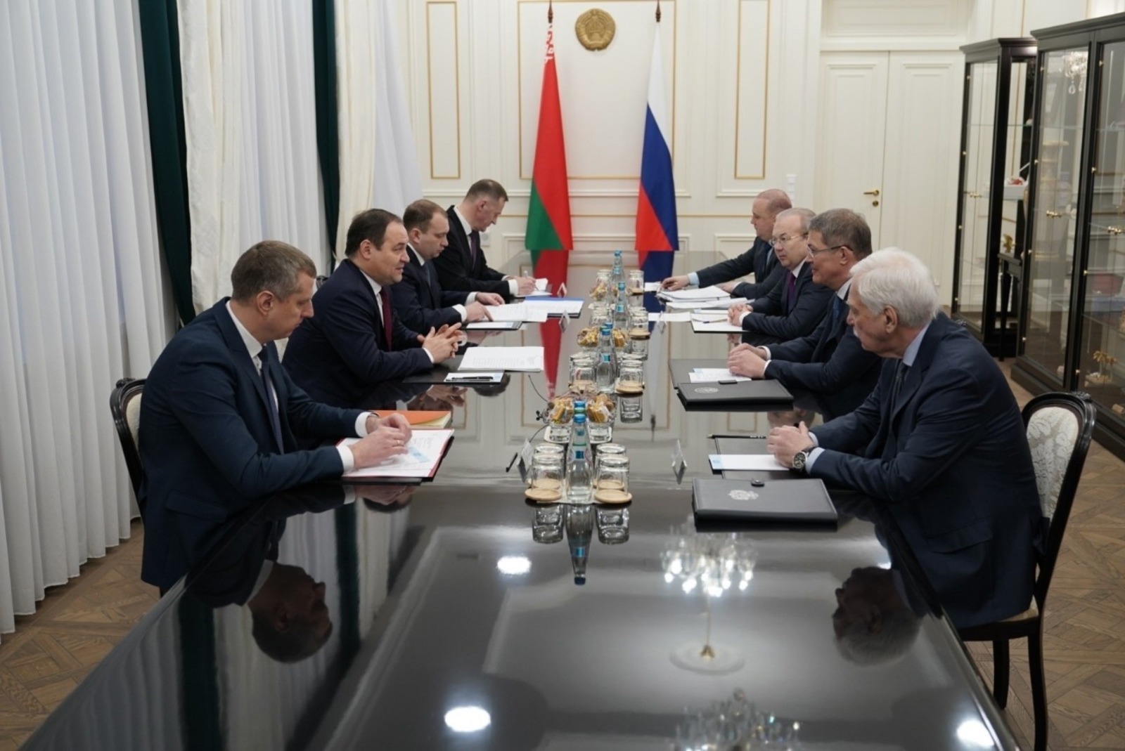 c личной страницы Радия Хабирова в соцсети.