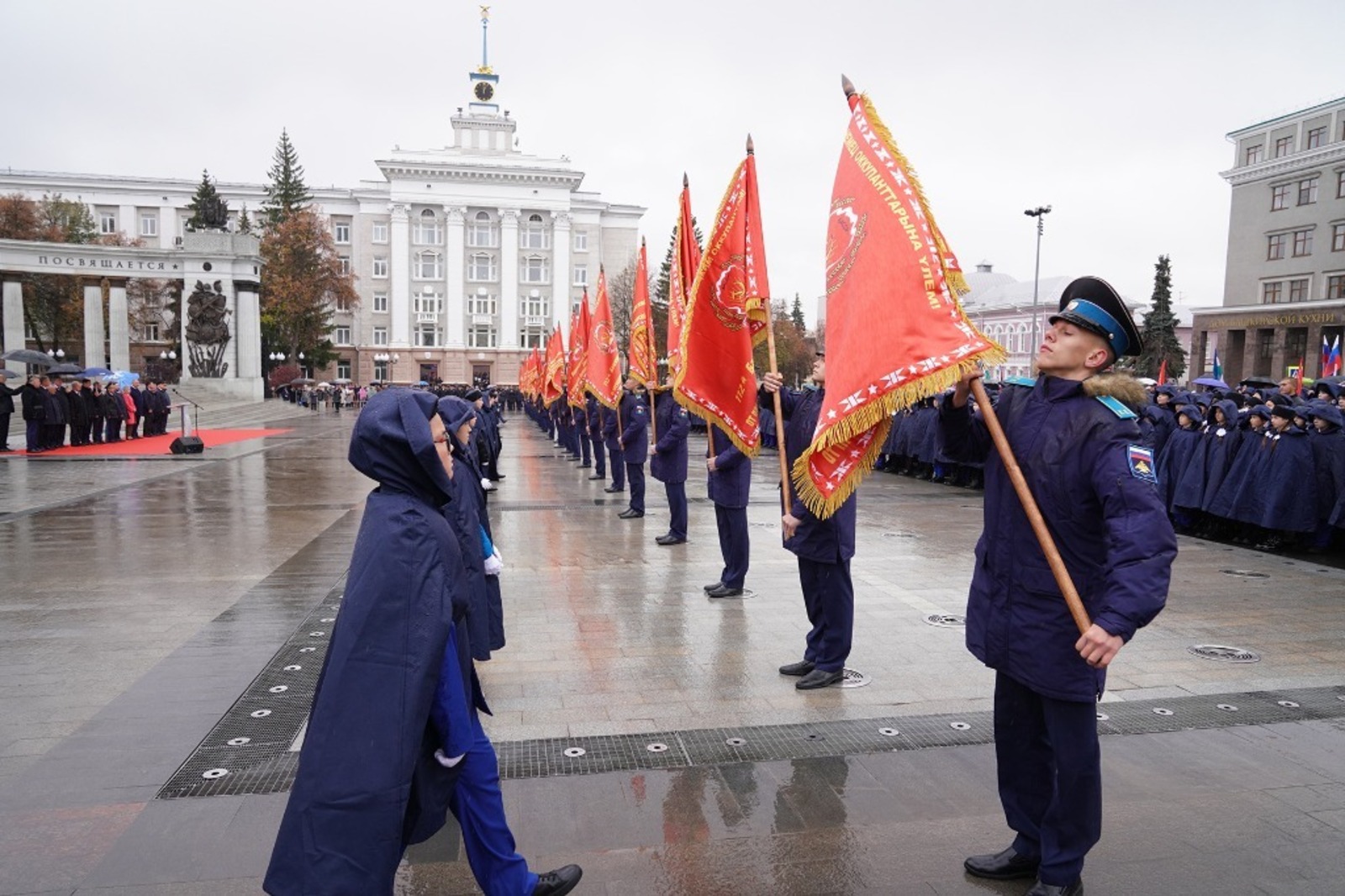 Олега Яровикова.