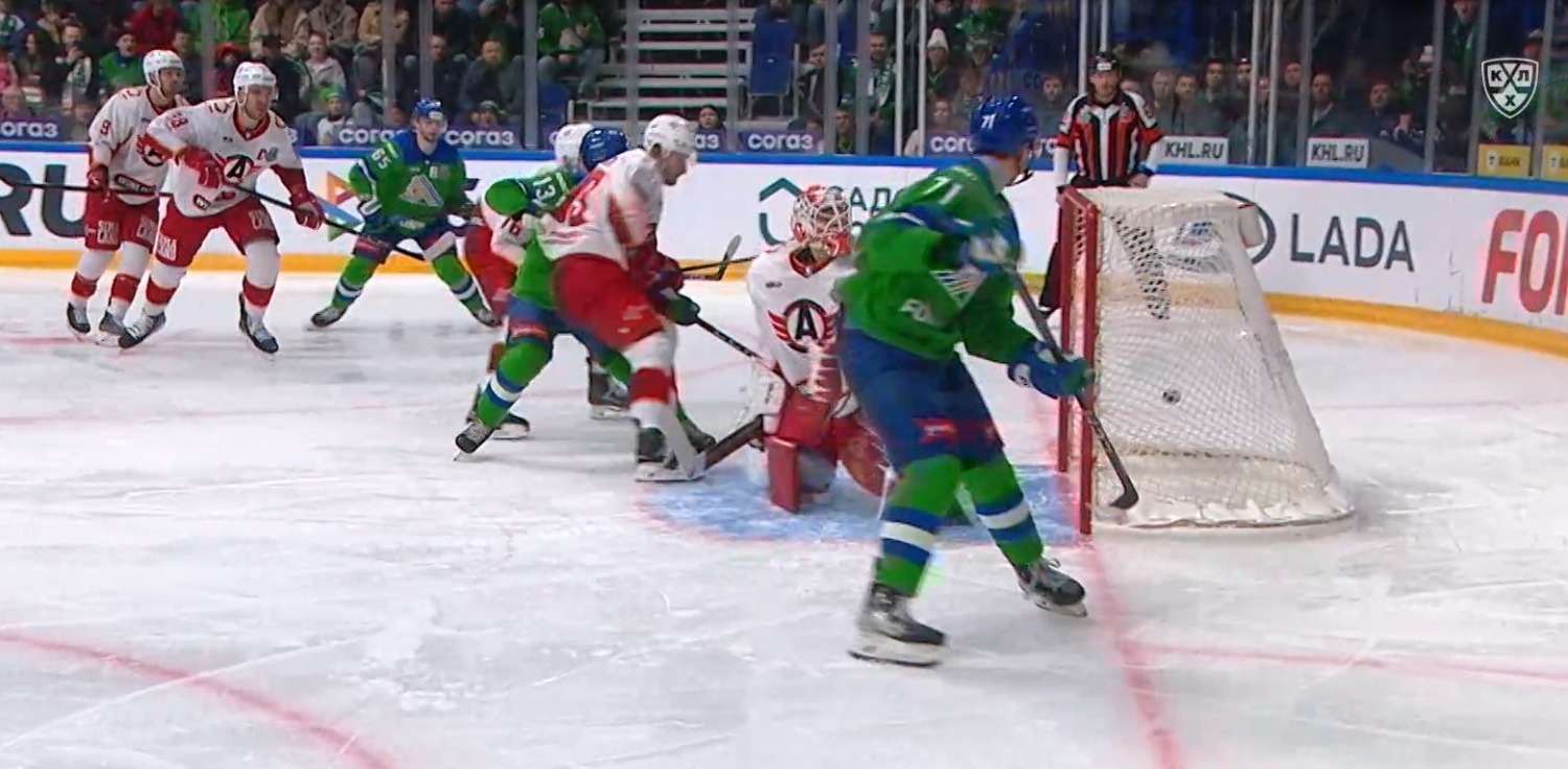 скриншот видео матча. скриншот видео матча.