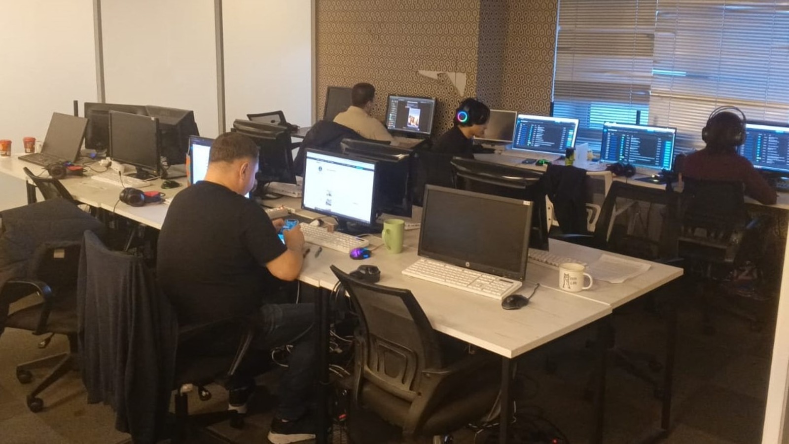 Евгении Сюткиной. «Общественная электронная газета».