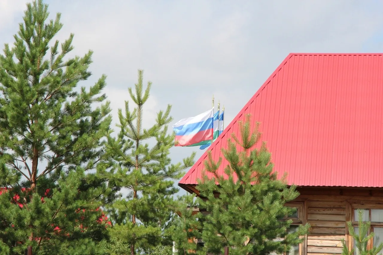 Евгении Сюткиной.