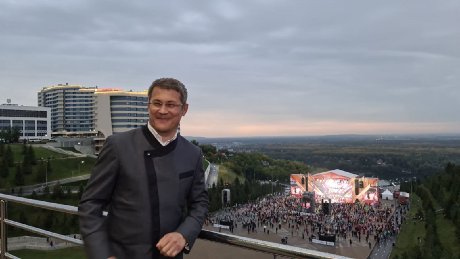 Фото со страницы Радия Хабирова в соцсетях.