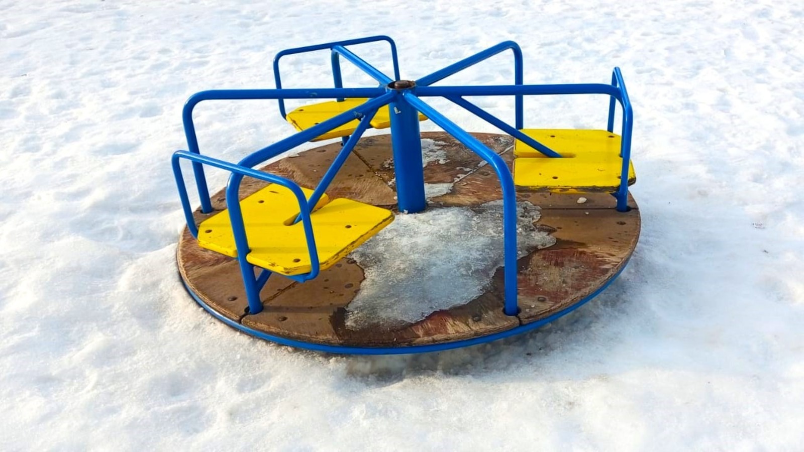 Евгении Сюткиной.