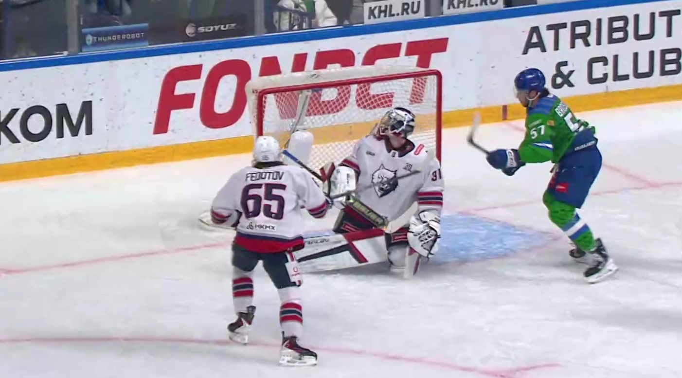 скриншот видео матча. скриншот видео матча.