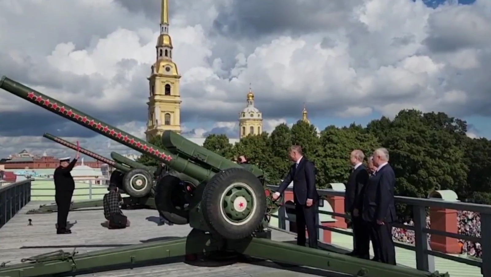 скриншот видео.