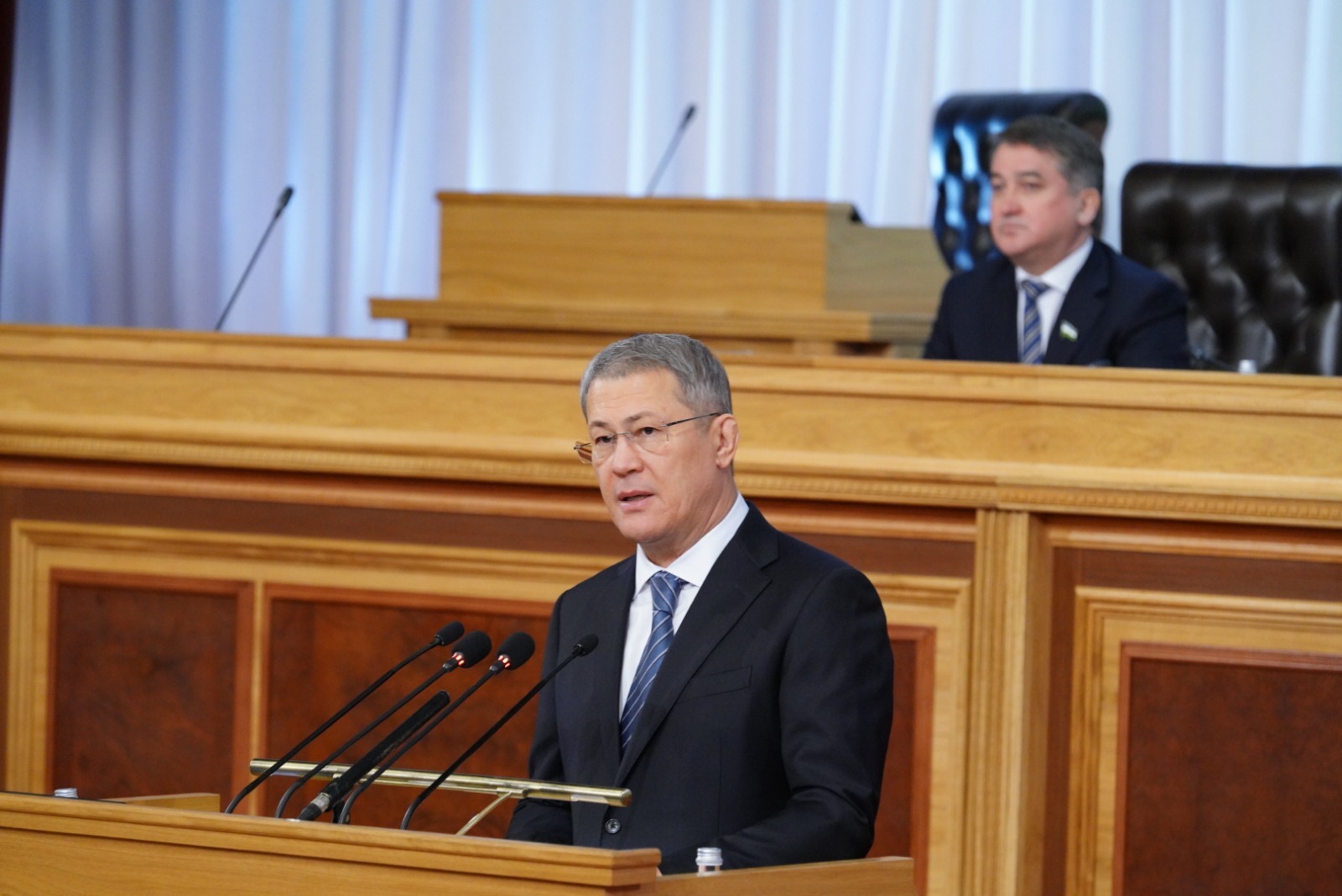 Олега Яровикова.