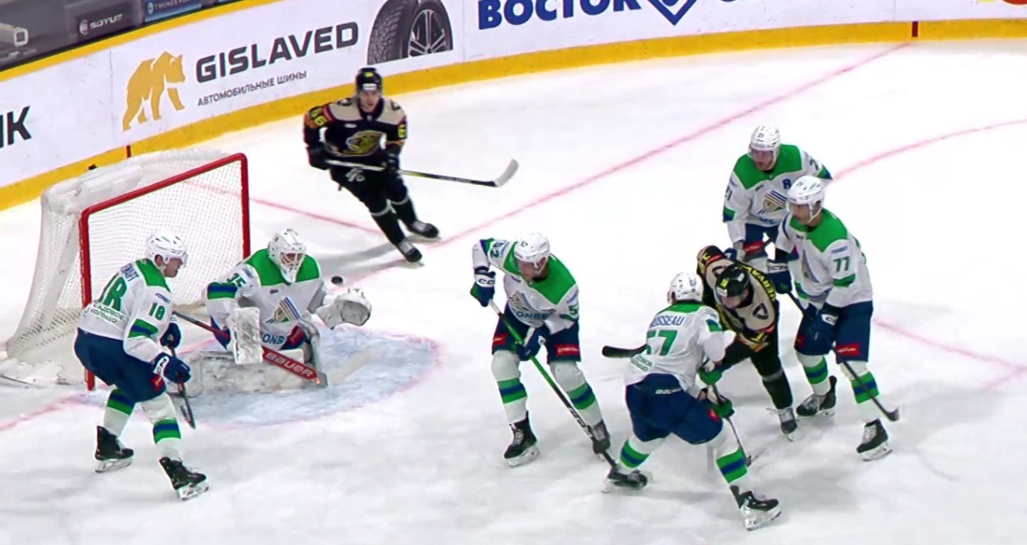 скриншот видео матча. скриншот видео матча.