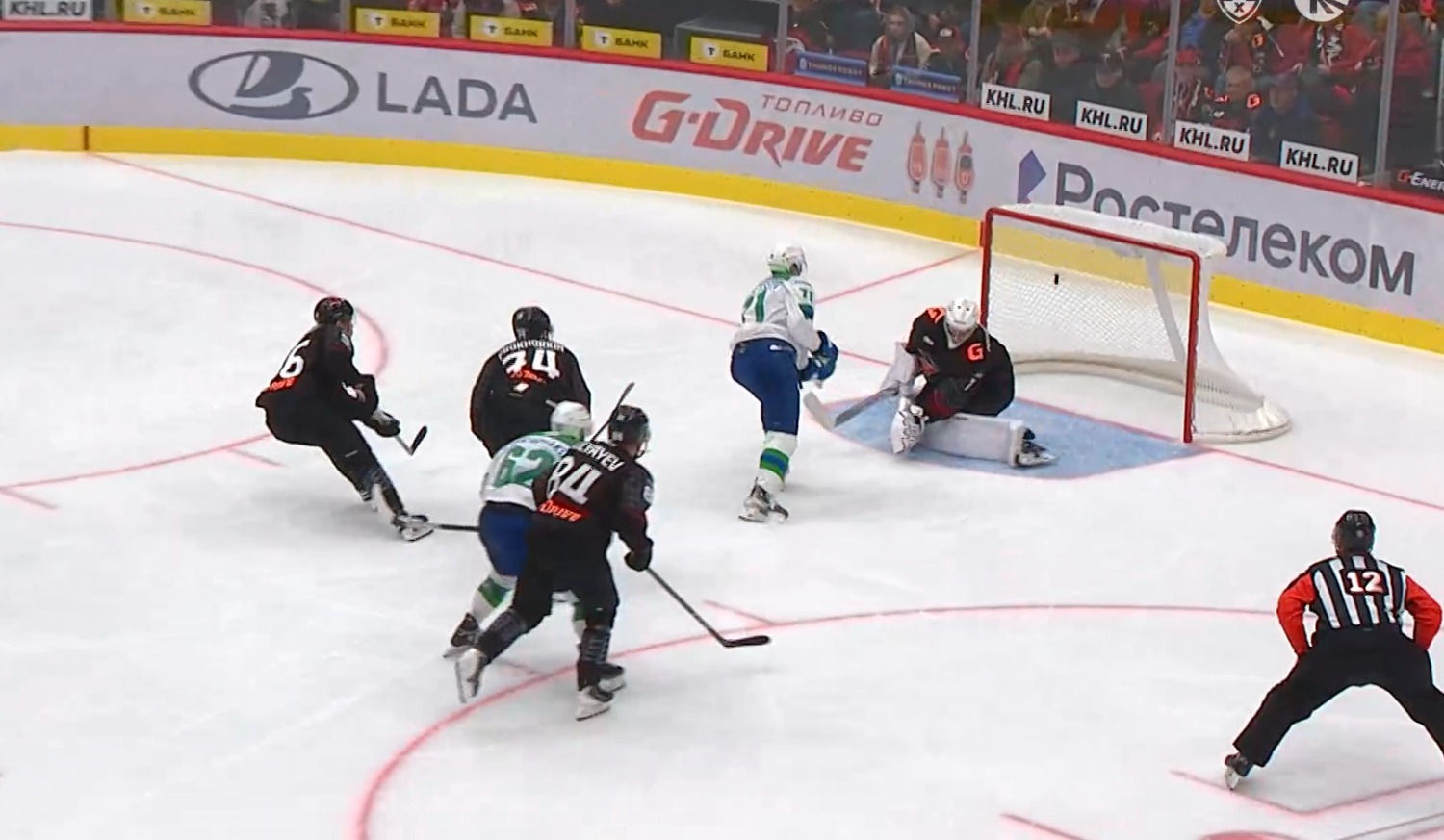 скриншот видео матча.